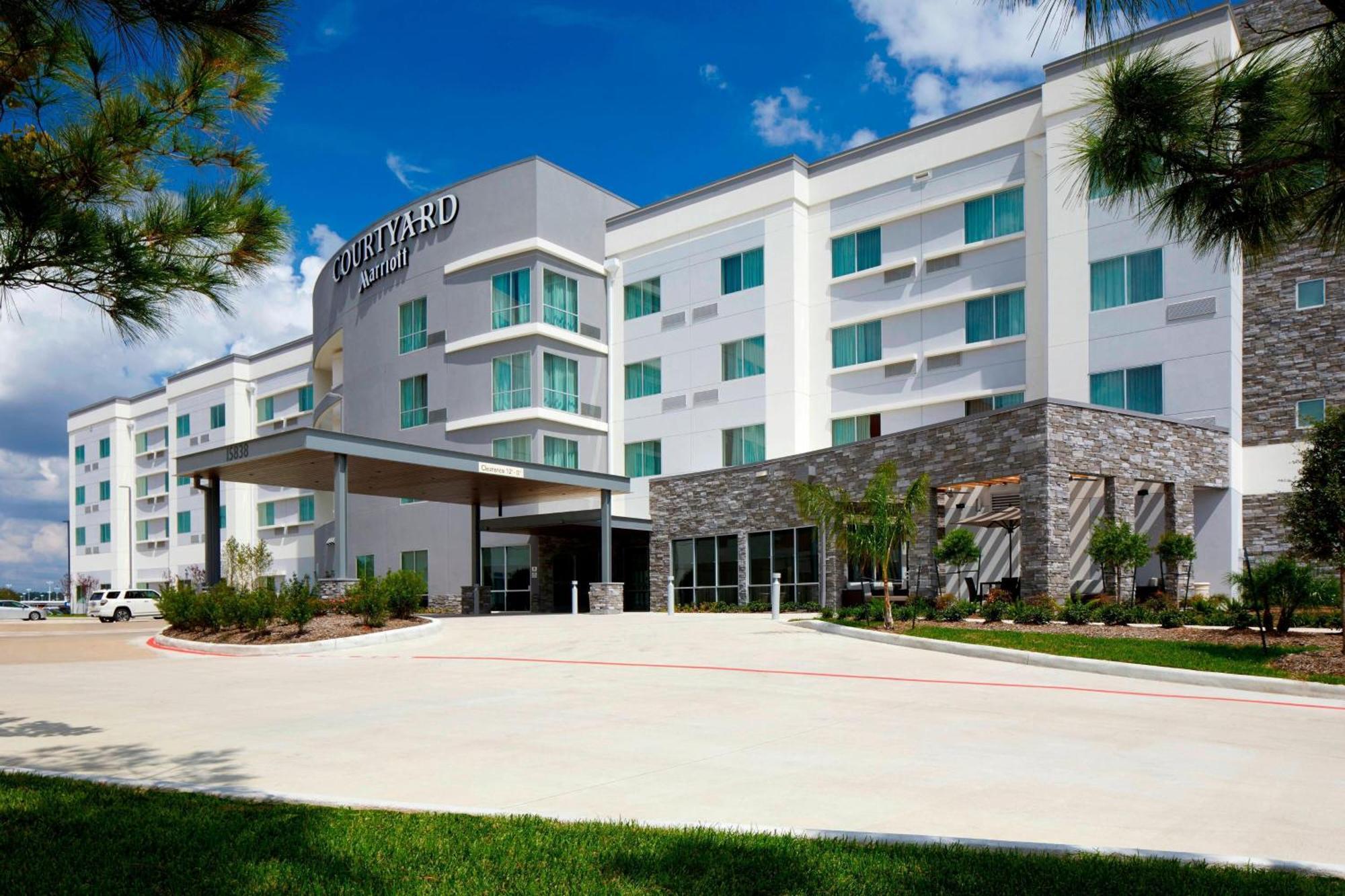 Courtyard By Marriott Intercontinental Airport Hotel Houston